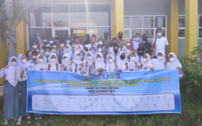 Deklarasi Serentak Tolak Tawuran Pelajar dan Anti Genk Motor di SMA Negeri 1 Astanajapura